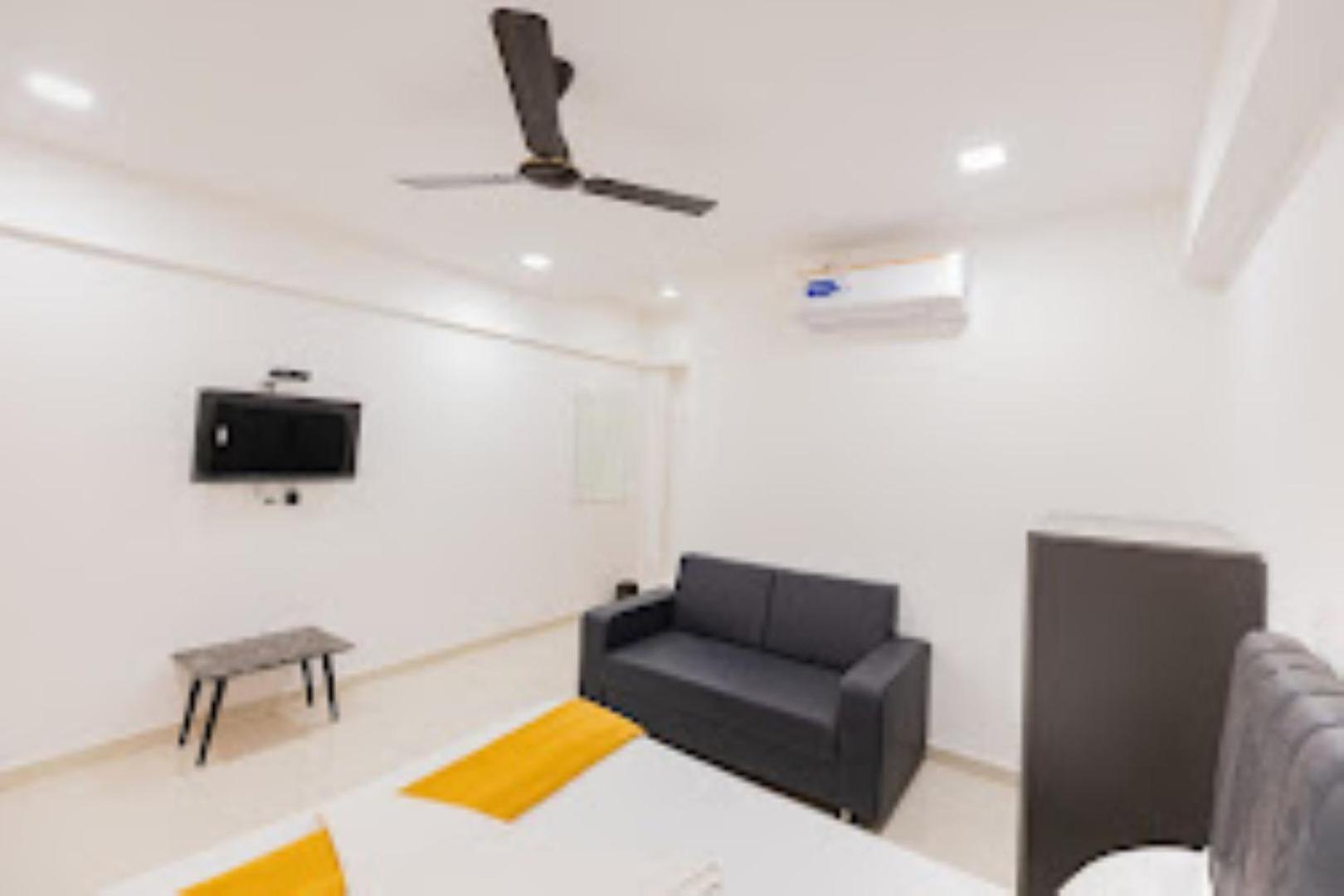 Lennox Hotel , سورات المظهر الخارجي الصورة